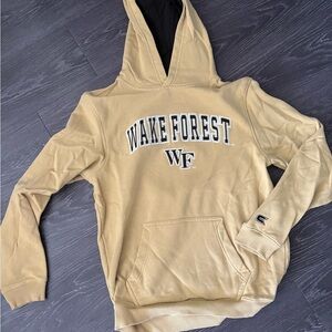 Colosseum Women's Gold Wake Forest Pullover Youth XL